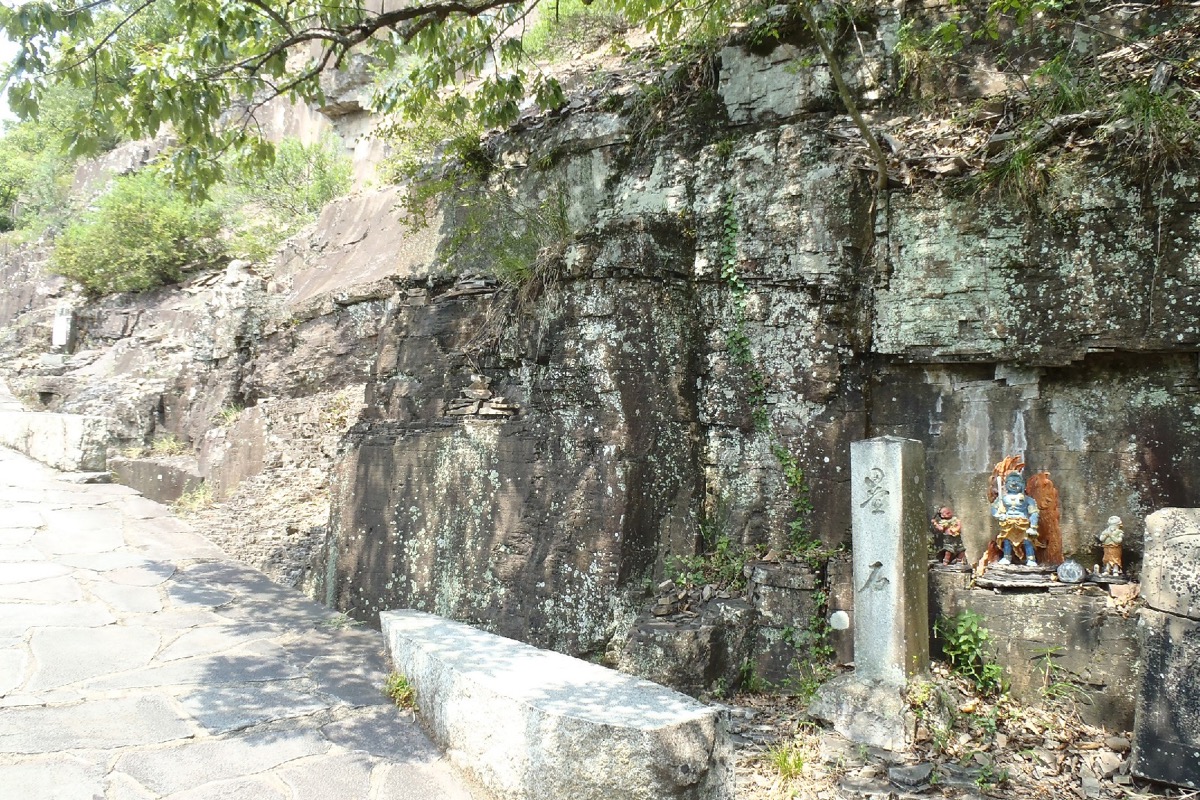 写真09：Tatami Rock（Photo courtesty of the Takamatsu City Board of Education）