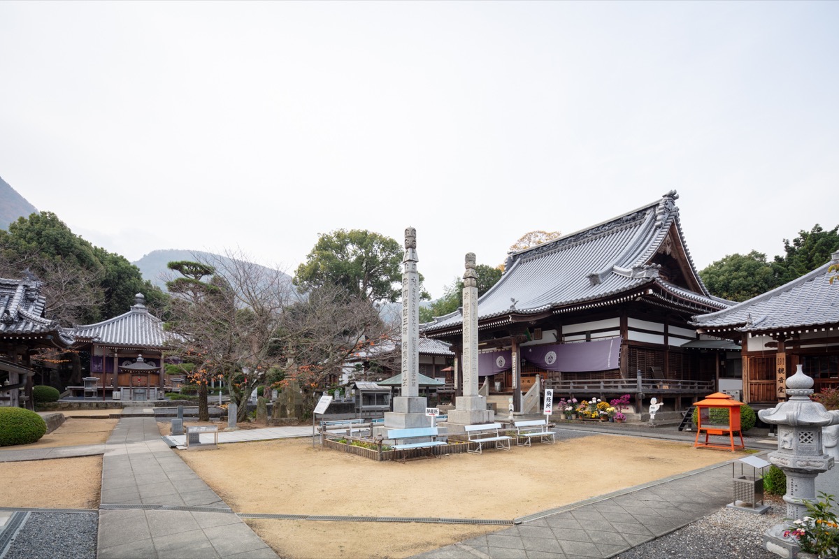 写真01：Main Hall and Daishido Hall